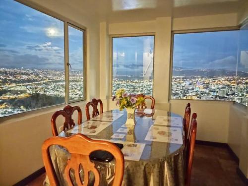 Hermosa Casa Vacacional En Ambato Sector Pinllo