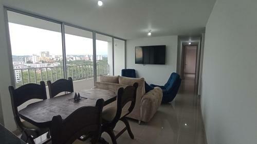 360 Apartamentos 4p