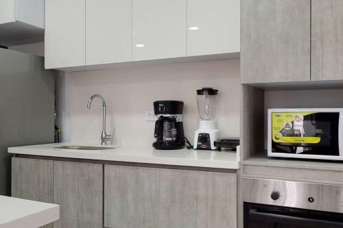 Apartamento Lujoso Apto de 2 Hab Con Balc�n