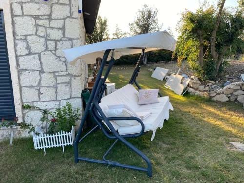 Villa Private Stone House With Swimming Pool And 2000 Sq Yard