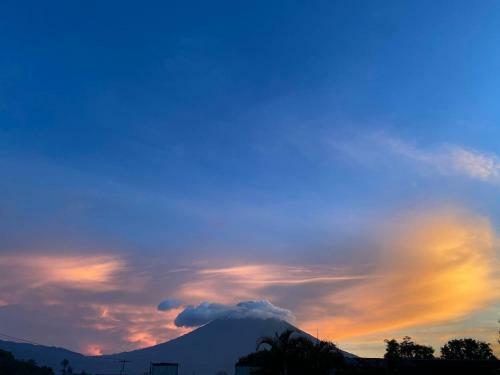 Apartamento Luxury Studio / Free Parking / Netflix / Garden / Volcano