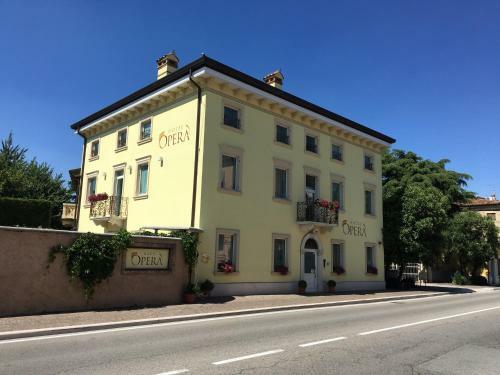 Hotel Oper�