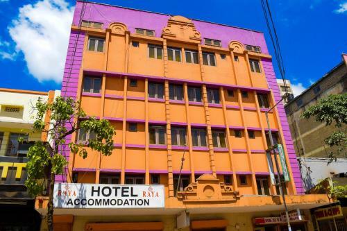 Bed & Breakfast Raya Hotel