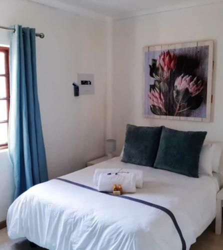 Tus Nua Apartment