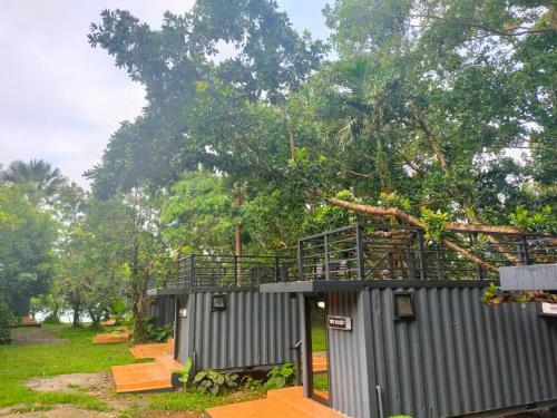Kaliraya Surf Kamp By Eco Hotel Laguna