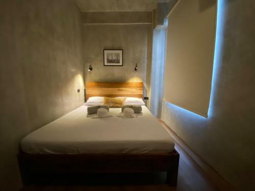 Shorebreak Hostel