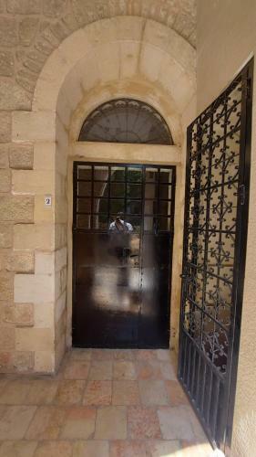 Apartamento Authentic 1 Bdr In The Heart Of Jerusalem