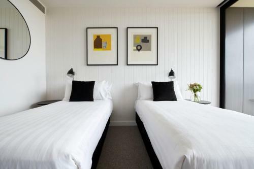 Hotel Accommodation @ Curlewis