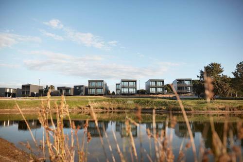 Hotel Accommodation @ Curlewis