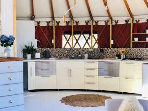 Byron Bay Hinterland Luxury Yurt Escape Terracota