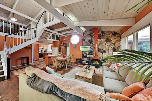 Moosehead Manor