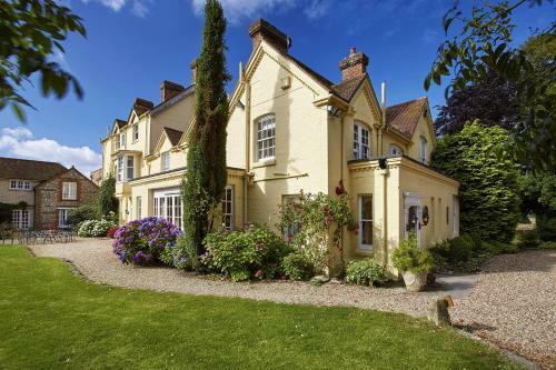 Hotel Esseborne Manor