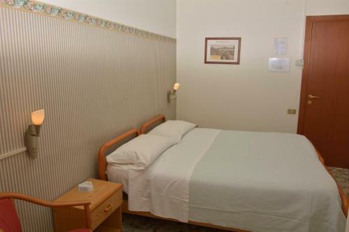 Frank Hotel