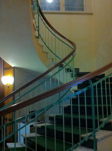 Frank Hotel
