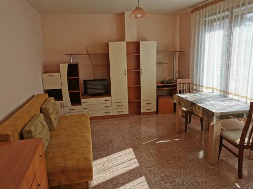 Alex Apartment