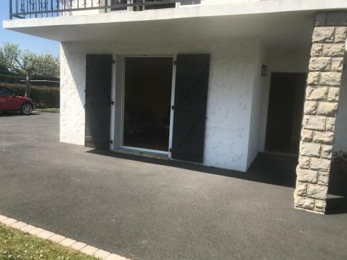 Apartamento A Louer Appartement Dans Une Maison