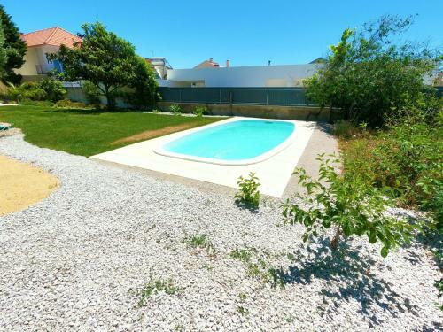 Caparica Cozy T2 Apartment With Pool Charneca Da Caparica Lisboa