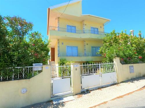 Caparica Cozy T2 Apartment With Pool Charneca Da Caparica Lisboa