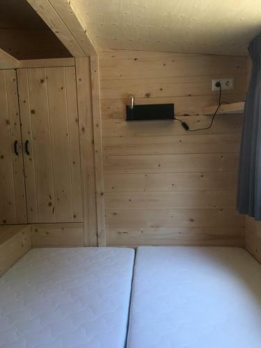 Fraai Tiny House Aan Het Veluwemeer Met Uitzicht & Veranda