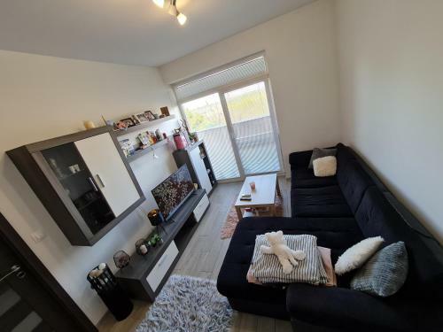Apartamento Senec Dvojizbov� Byt Na Tehelni