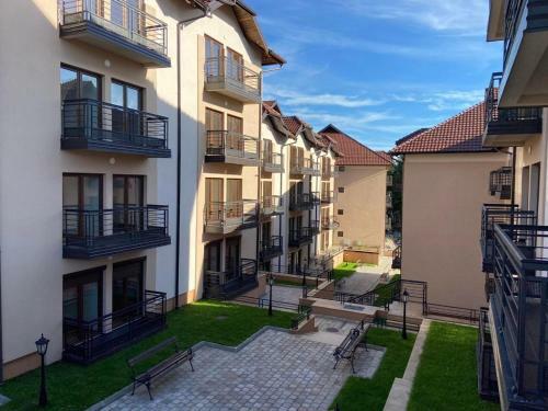 Apartmani Radomirovi?