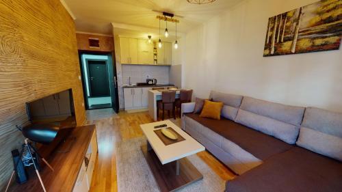 Apartmani Radomirovi?