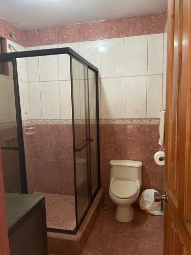 Alegre Villa Con Piscina En La Monta�a