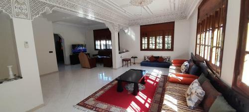 Hostal Villa Razoli Spacieuse Calme Et Familiale