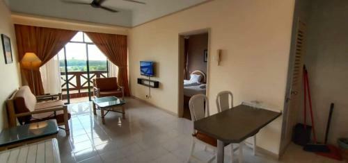 Hotel Oyo Home 90533 Nomadic Town Condo