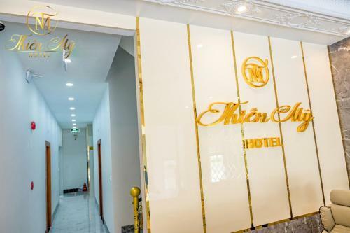 Hotel Kh�ch S?n Thi�n M?