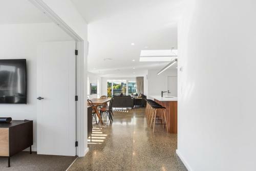Oasis On Okaia - Kinloch Holiday Home