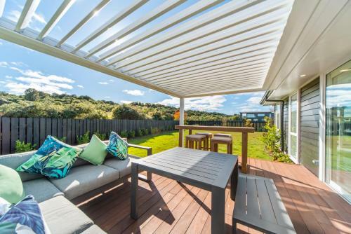 Oasis On Okaia - Kinloch Holiday Home