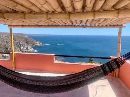 Private Cliff Side Villa With Endless Ocean Views
