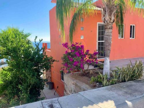 Private Cliff Side Villa With Endless Ocean Views