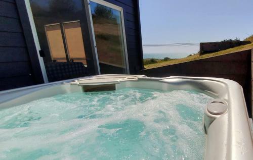 Cooks Beach House Home