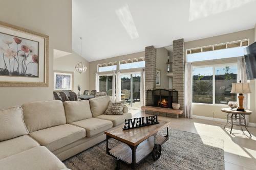 Huntington Hideout