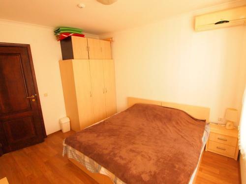 Private Apartment In Arena Complex