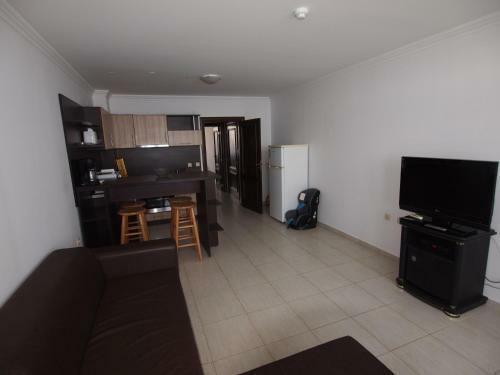 Private Apartment In Bademite Complex