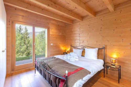 Crystal De Neige Luxury Chalet Spa & Jacuzzi