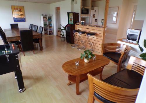 Lodge Stone Mountain Bnb