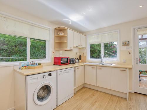 Pass The Keys Wonderful 3-bed Home With Breathtaking Views