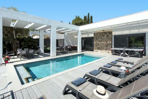 Corfu Villa Fisi