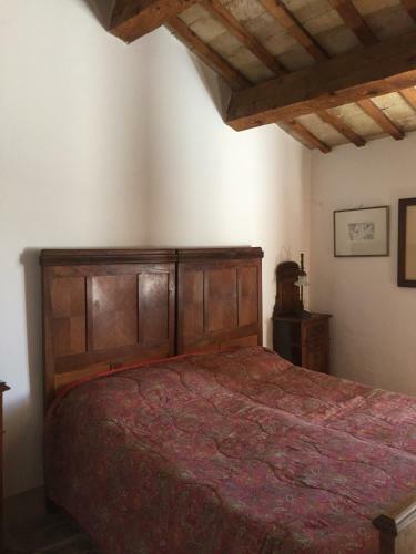Casale Del Monte, Pesaro