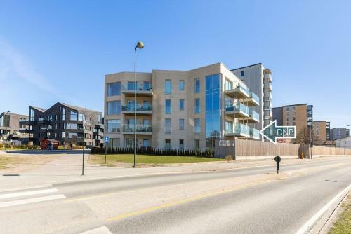Stayplus Dnb Apartment With Balcony