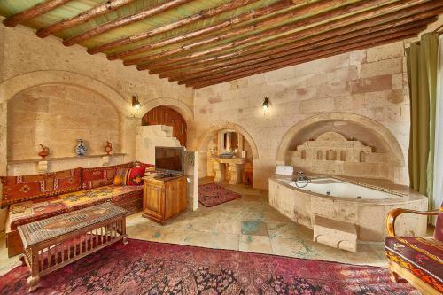 Hotel Charm Of Cappadocia Cave Suites