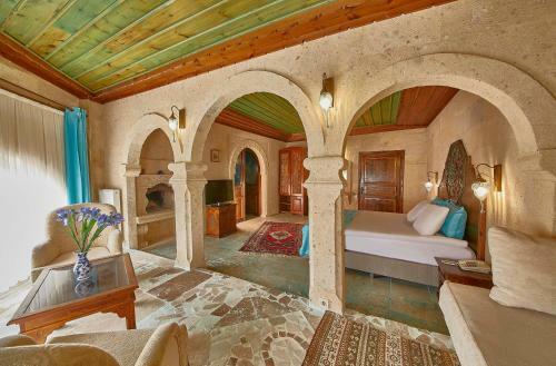 Hotel Charm Of Cappadocia Cave Suites