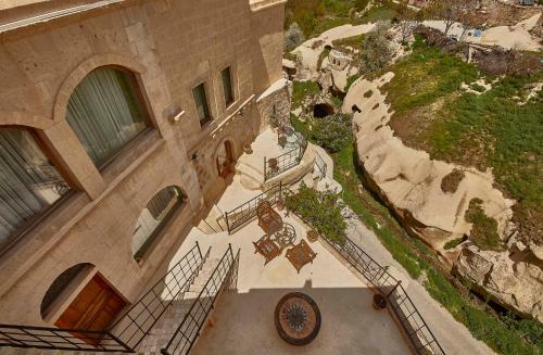 Hotel Charm Of Cappadocia Cave Suites