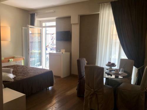 Hostal Oreste Suite