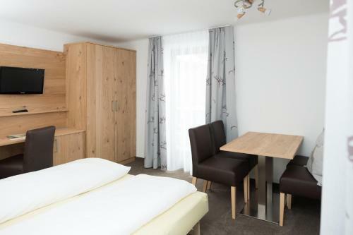 Hostal Pension Irlingerhof