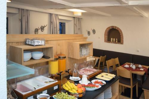 Hostal Pension Irlingerhof